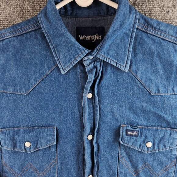 Wrangler Medium Denim Pearl Snap Up Shirt Long Sleeve Blue Western Pockets Adult - Picture 1 of 16